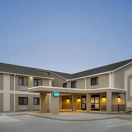 Travelodge By Wyndham Dexter